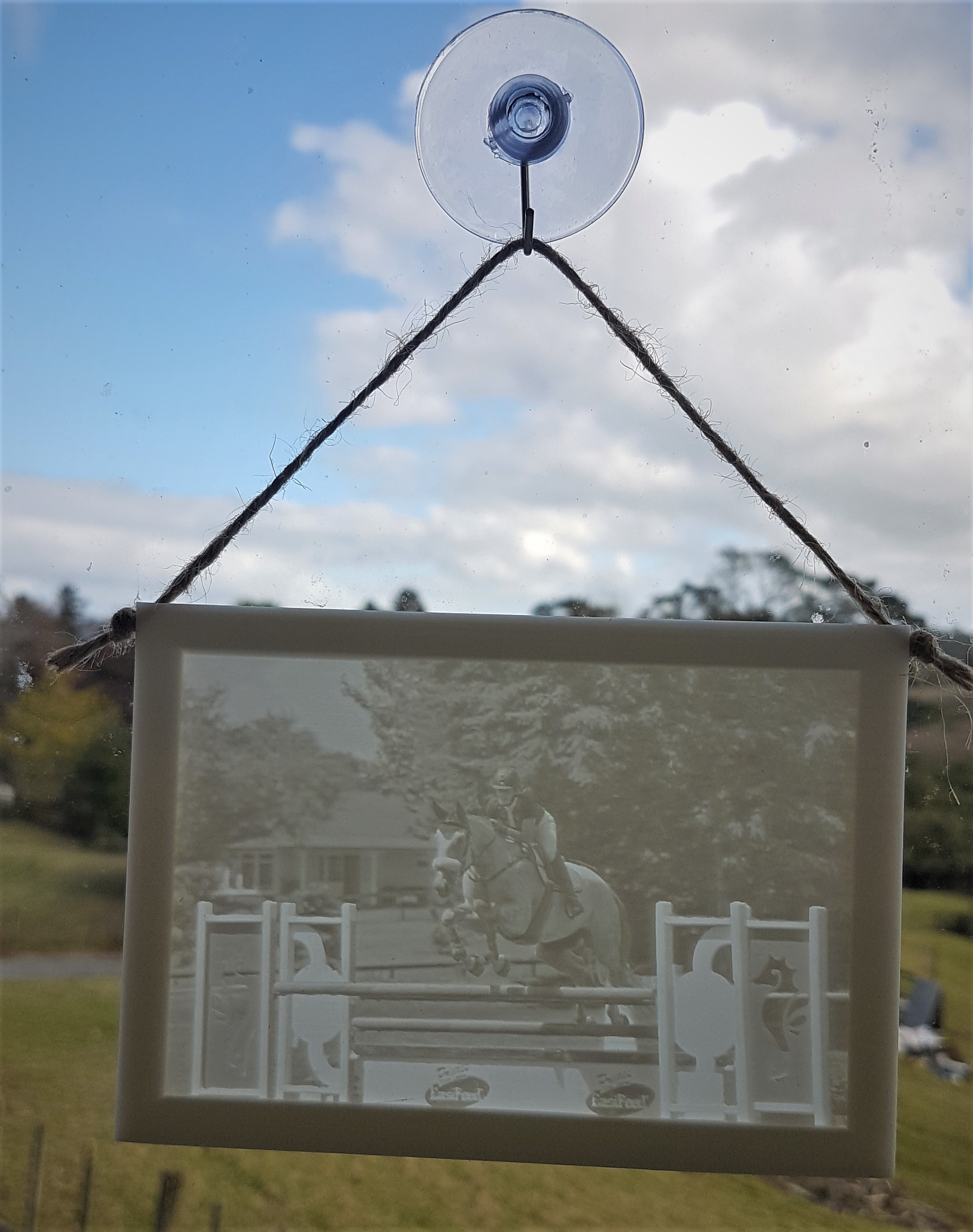 Window hanger lithophane