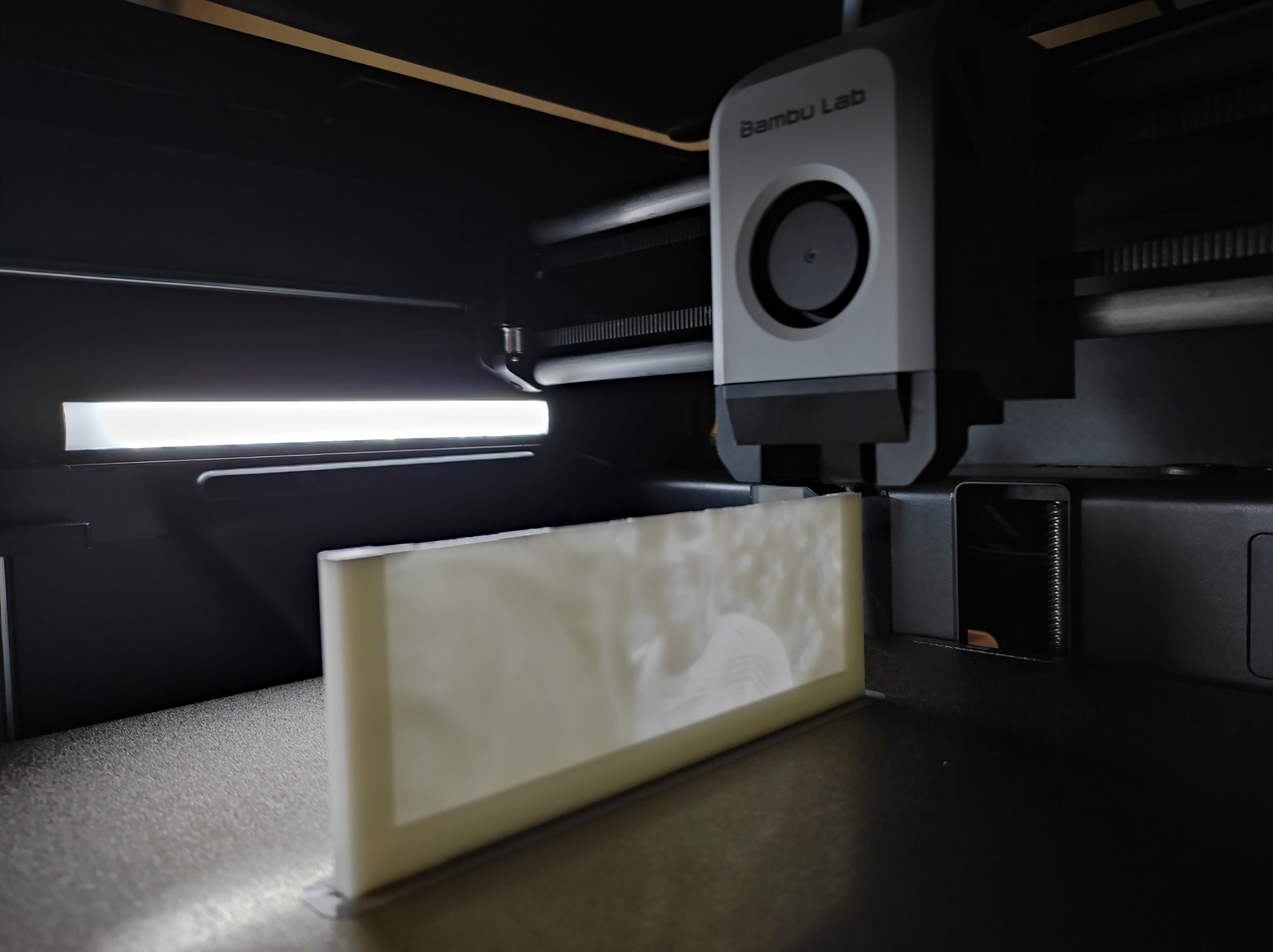 Backlit lithophane photo